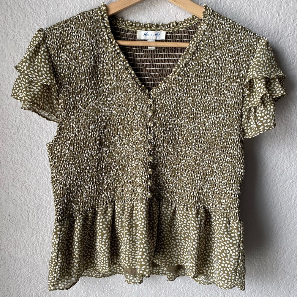 She + Sky Olive Green Leaf Print Smocked Blouse Size Large Animal Crossing